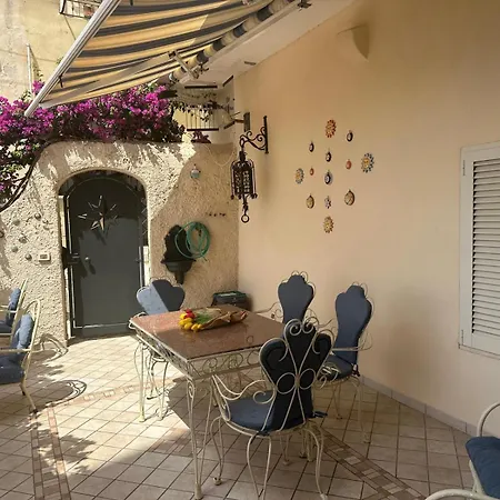 Apartment Holidaycasa Belvedere - Terrazza Sul Mare *
