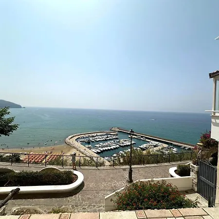 Holidaycasa Belvedere - Terrazza Sul Mare